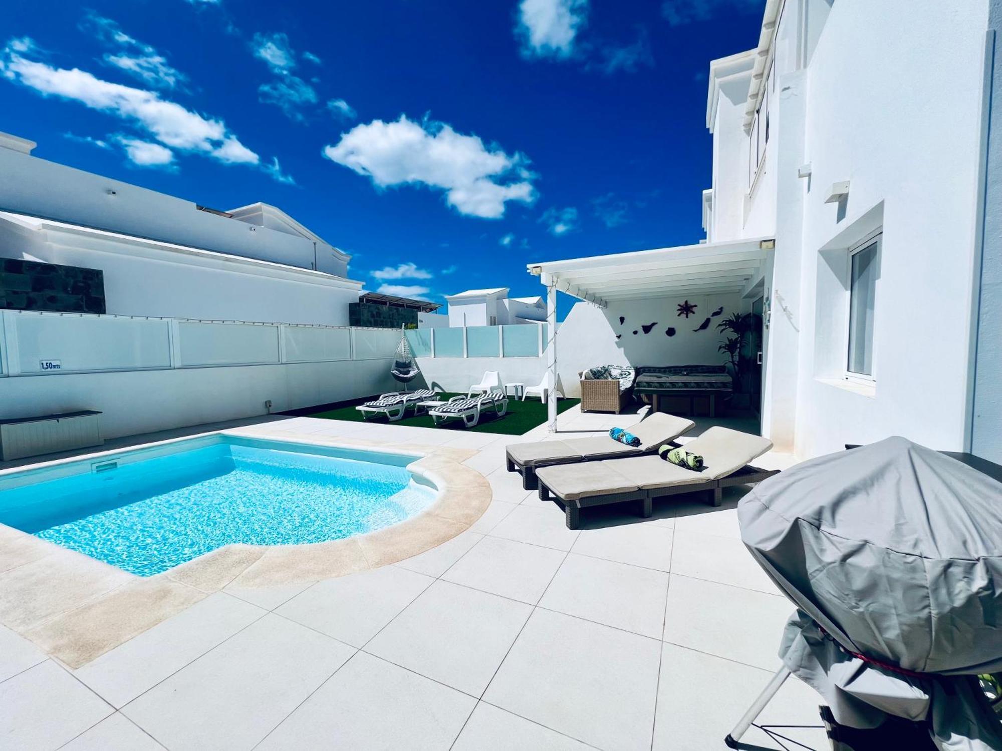 Lovely Villa Sanmar, Heated Pool Playa Blanca Dış mekan fotoğraf