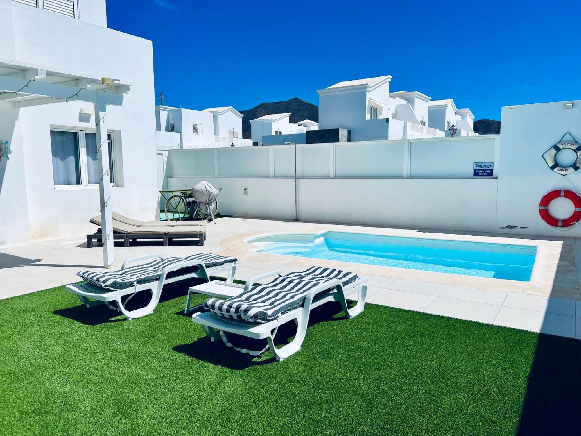 Lovely Villa Sanmar, Heated Pool Playa Blanca Dış mekan fotoğraf